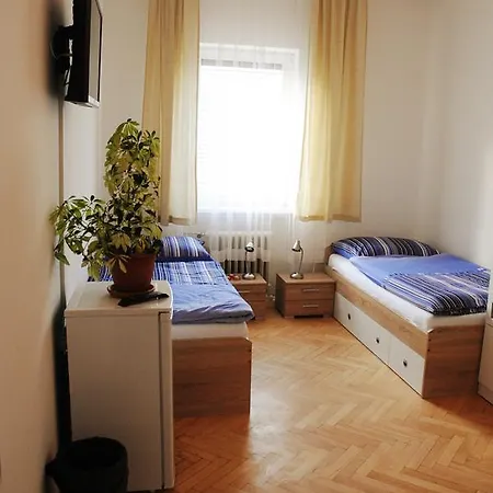 Montagehotel Bed&steel Hotel