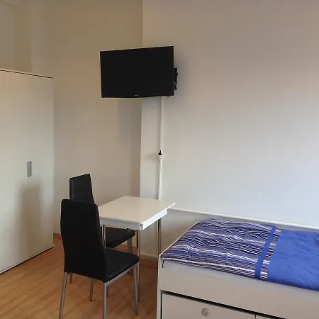 Montagehotel Bed&steel Linz