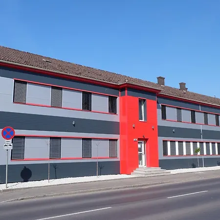 מלון Montagehotel Bed & Steel